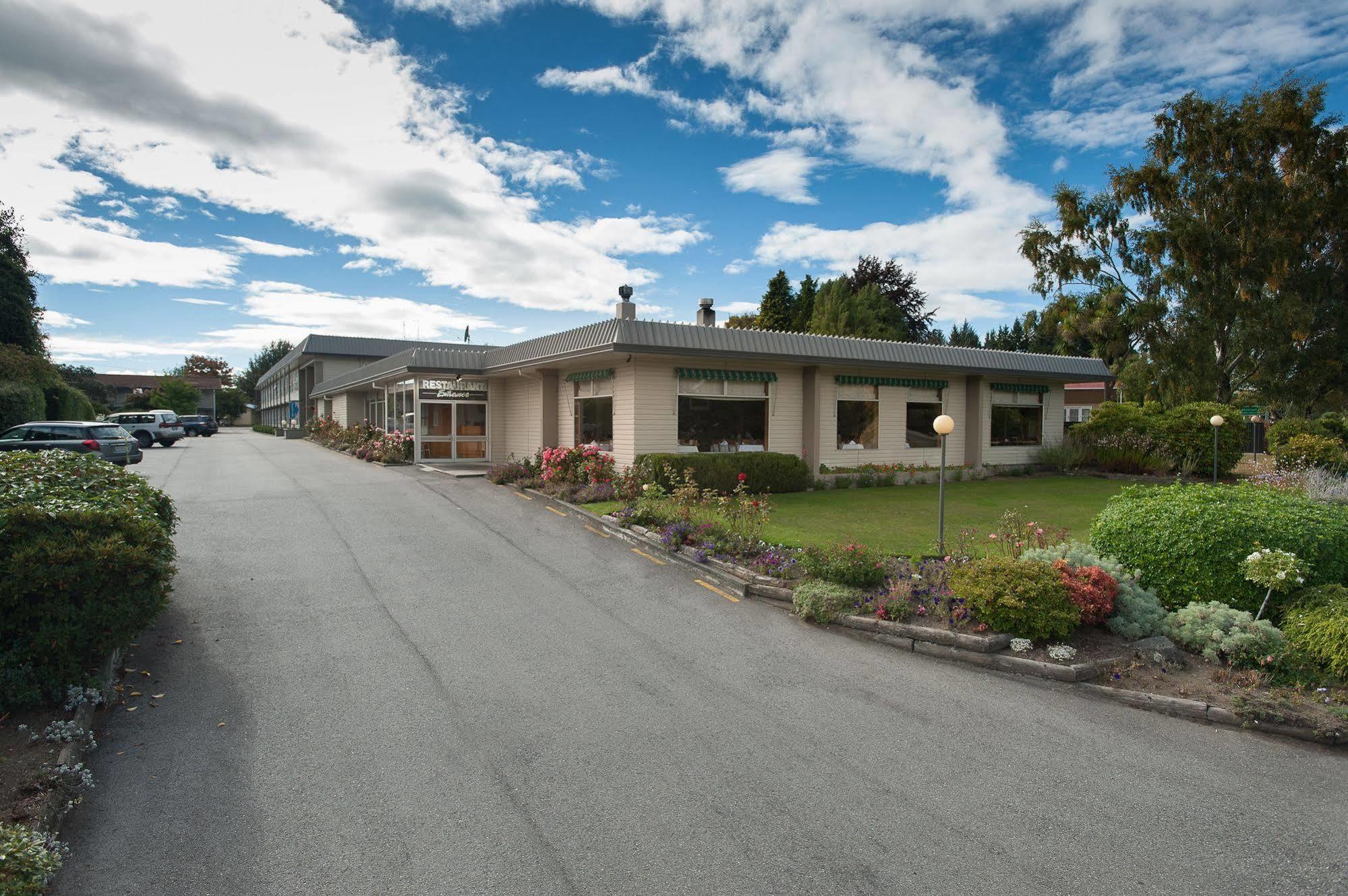 Kingsgate Hotel Te Anau Exterior foto